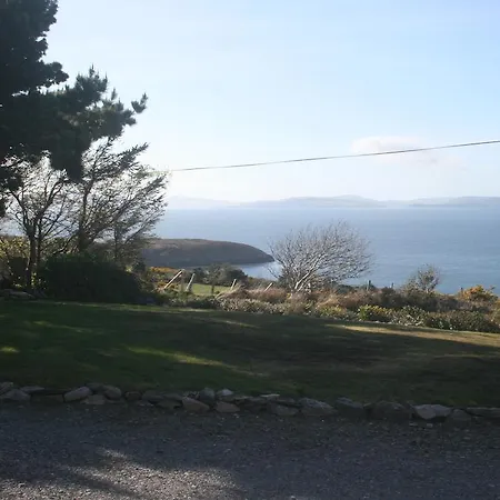 بيت للعطل Tigh Cladach كاهيرسيفين